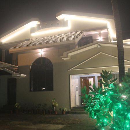 Tropical Villa Homestay Мангалор Экстерьер фото